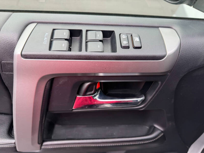 2014 Toyota 4Runner SR5