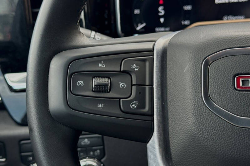 2023 GMC Sierra 1500 Elevation Standard