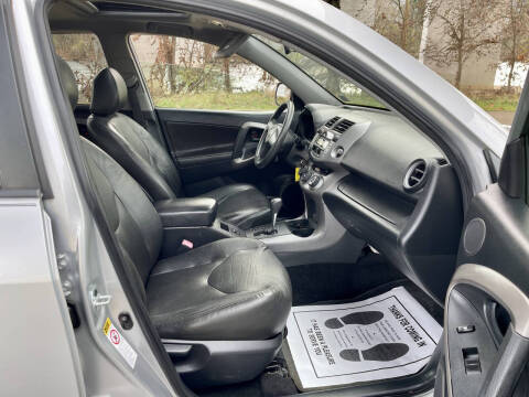 2007 Toyota RAV4 Sport