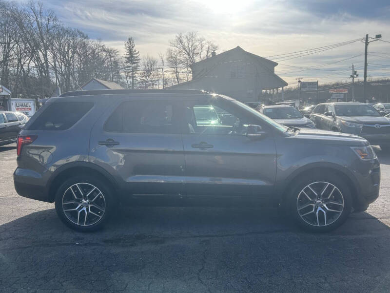 2018 Ford Explorer Sport