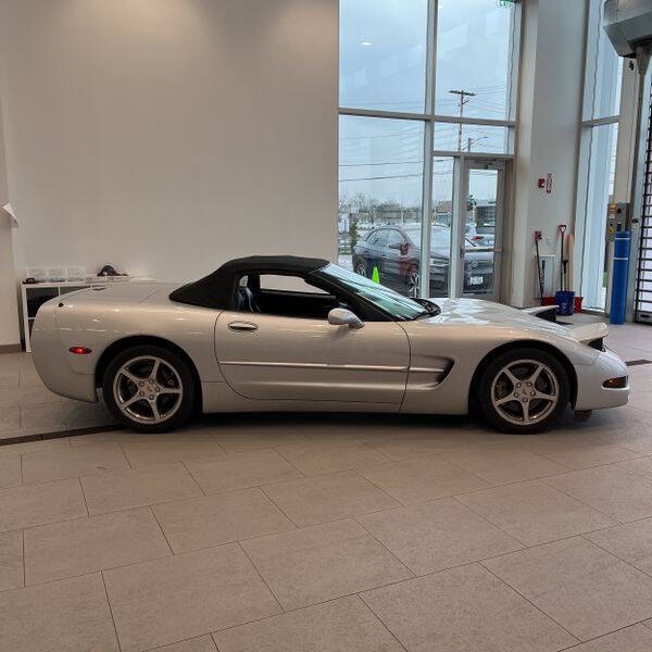 2002 Chevrolet Corvette 14