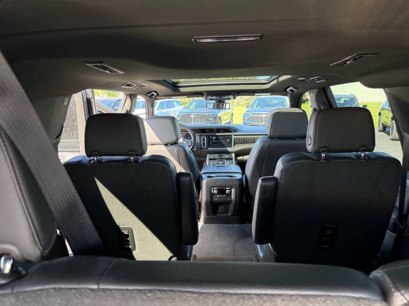 2022 GMC Yukon XL Denali