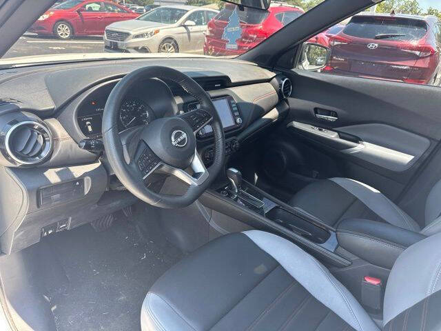 2024 Nissan Kicks SR