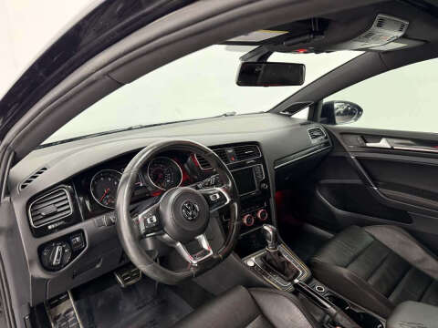 2017 Volkswagen Golf GTI