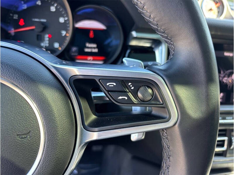 2020 Porsche Macan