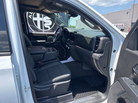 2024 GMC Sierra 1500 Elevation Standard