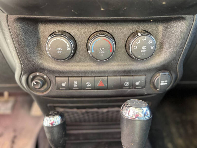 2017 Jeep Wrangler Sahara