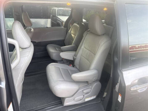 2018 Toyota Sienna