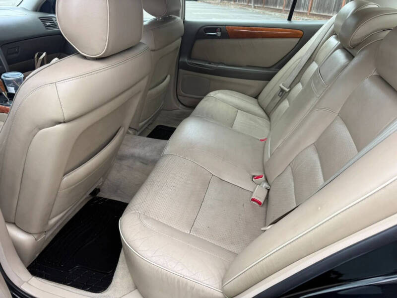 2000 Lexus GS 300
