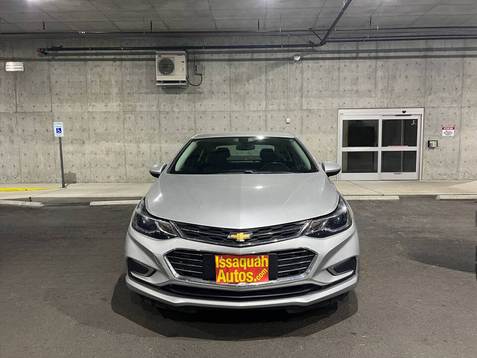 2018 Chevrolet Cruze for sale at Issaquah Autos in Issaquah, WA