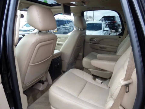 2013 Cadillac Escalade Luxury