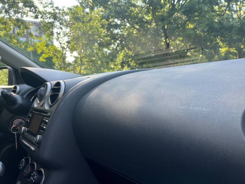 2013 Nissan Rogue S