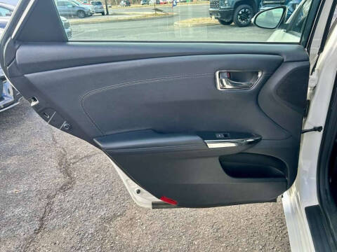 2013 Toyota Avalon XLE