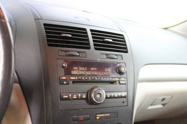 2008 Saturn Outlook XE