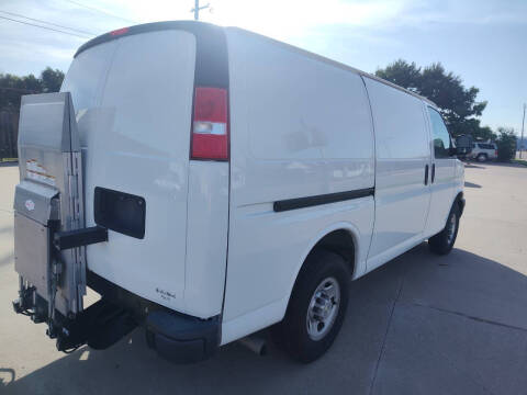 2020 Chevrolet Express 3500