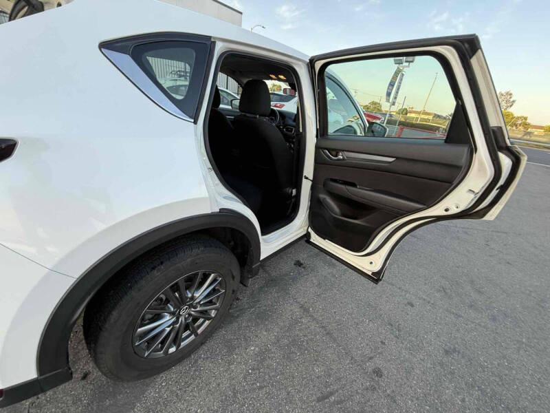 2020 Mazda CX-5 Sport