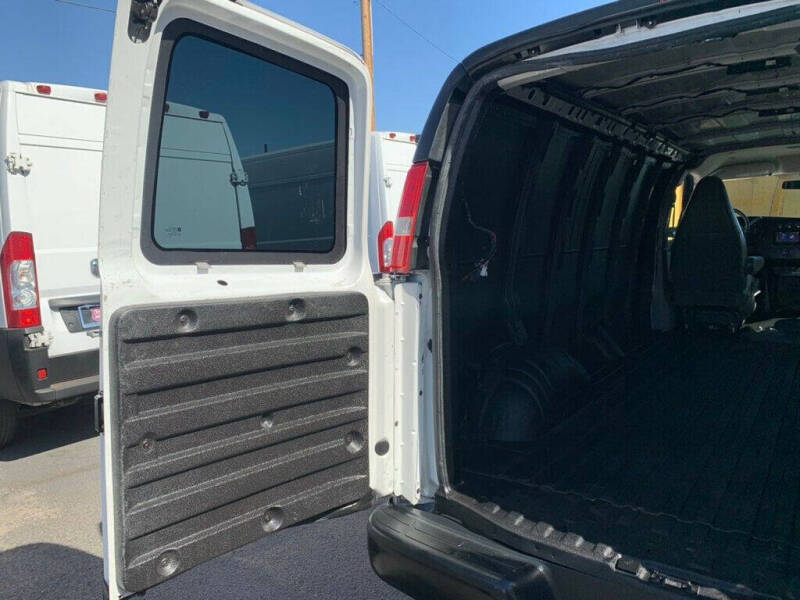 2018 Chevrolet Express 2500