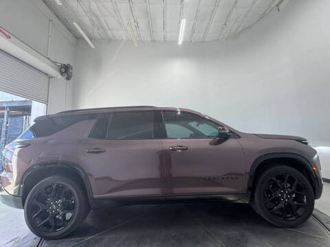 2025 Chevrolet Traverse RS