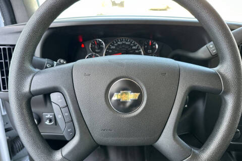 2023 Chevrolet Express LS 3500