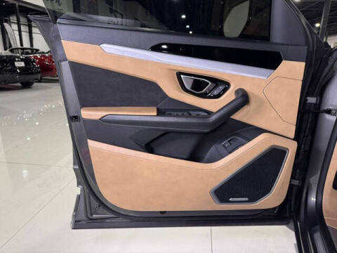 2021 Lamborghini Urus