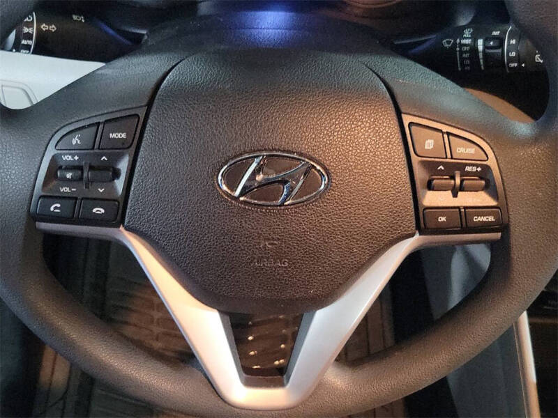 2021 Hyundai Tucson SE