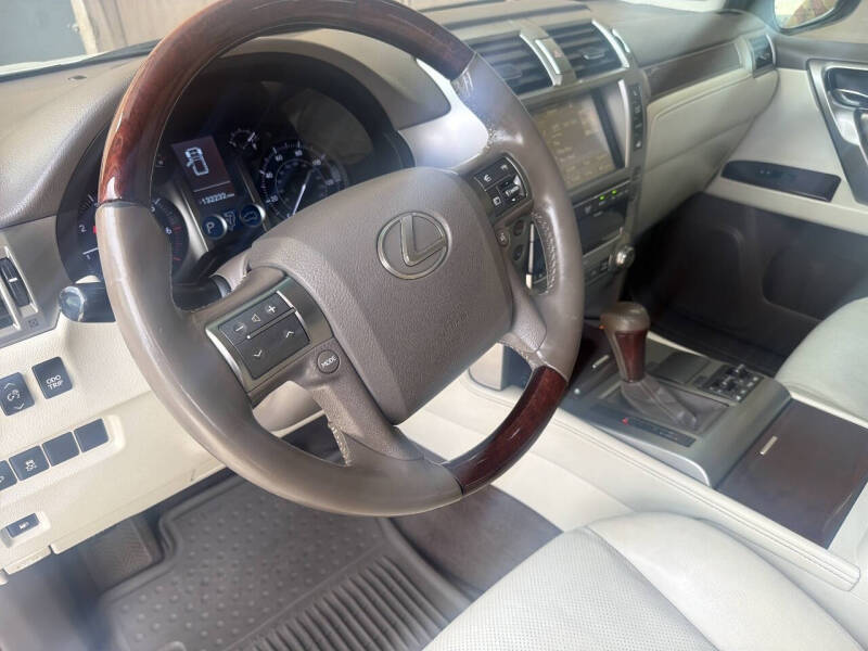 2017 Lexus GX 460