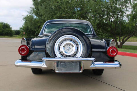 1956 Ford Thunderbird
