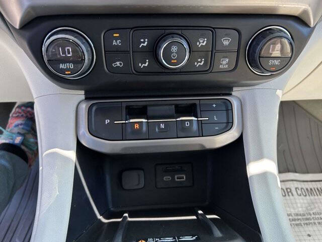 2020 GMC Acadia Denali