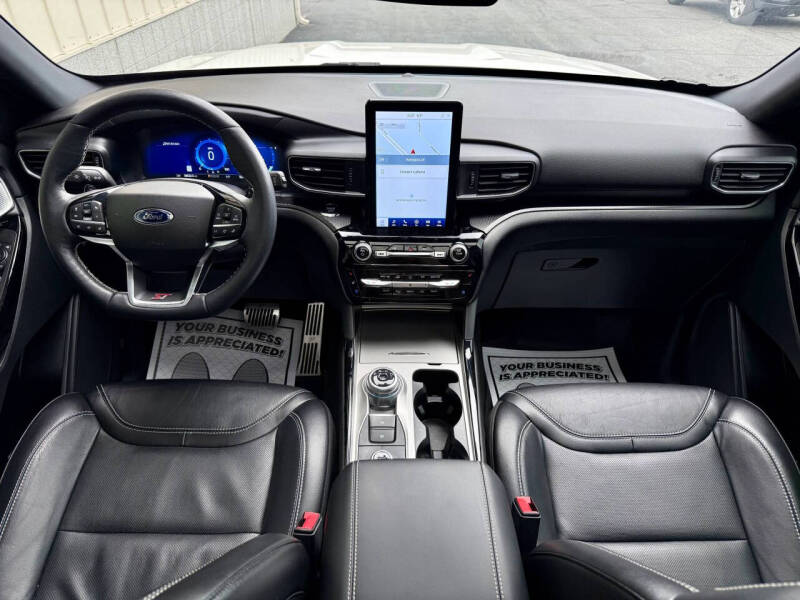 2022 Ford Explorer ST