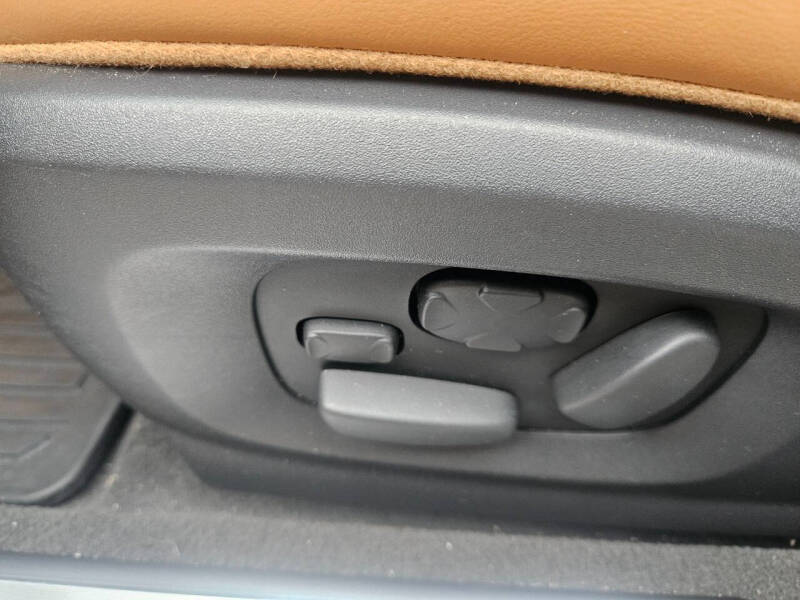 2015 Jaguar XF 3.0 Sport