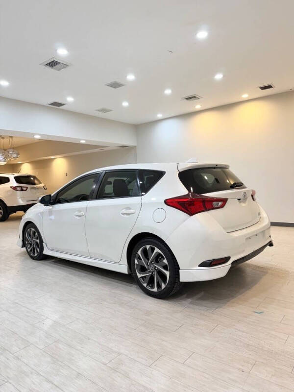 2017 Toyota Corolla iM