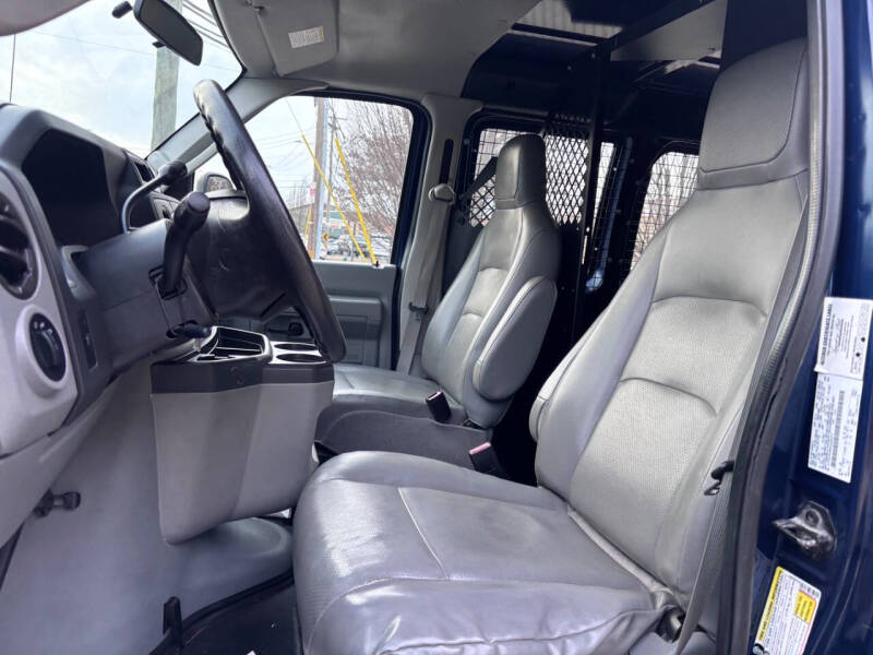 2012 Ford E-Series E-250