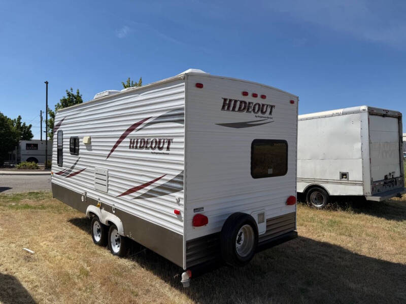 2010 Keystone RV TRAILER