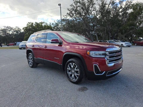 2023 GMC Acadia SLT