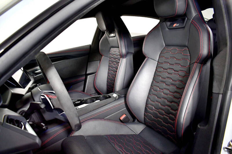 2022 Audi RS e-tron GT quattro