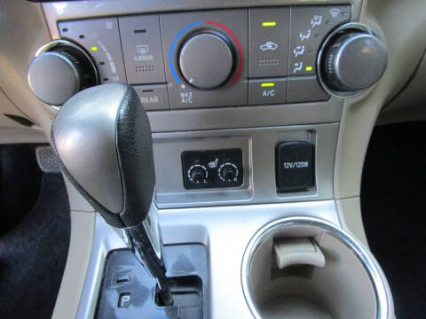 2013 Toyota Highlander SE