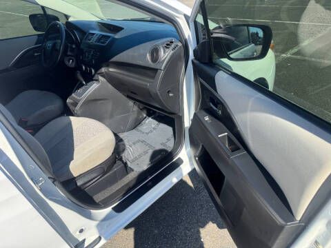 2012 Mazda MAZDA5 Sport