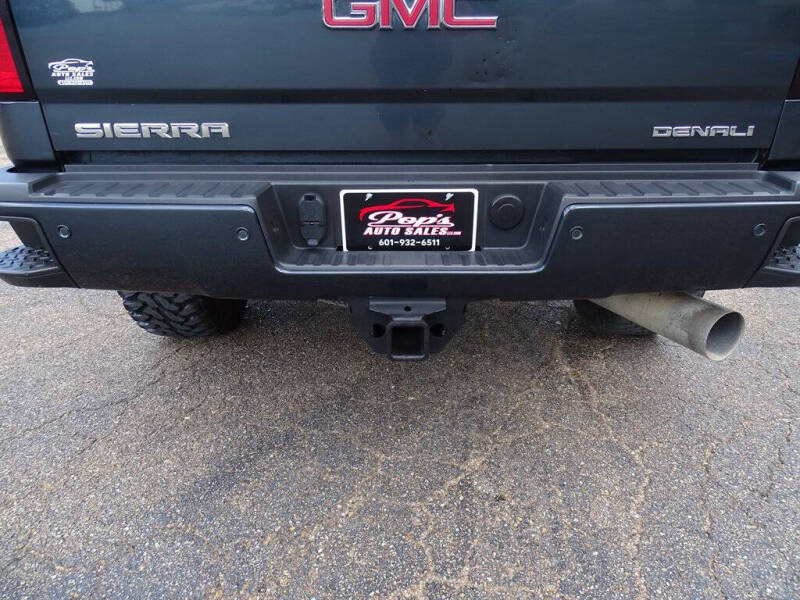 2018 GMC Sierra 2500HD Denali