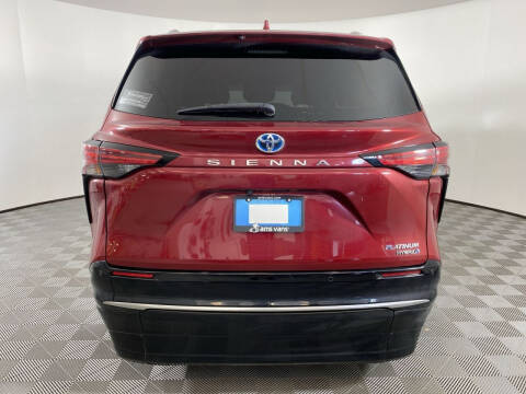 2021 Toyota Sienna Platinum 7-Passenger