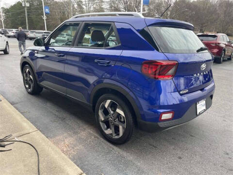 2024 Hyundai Venue SEL
