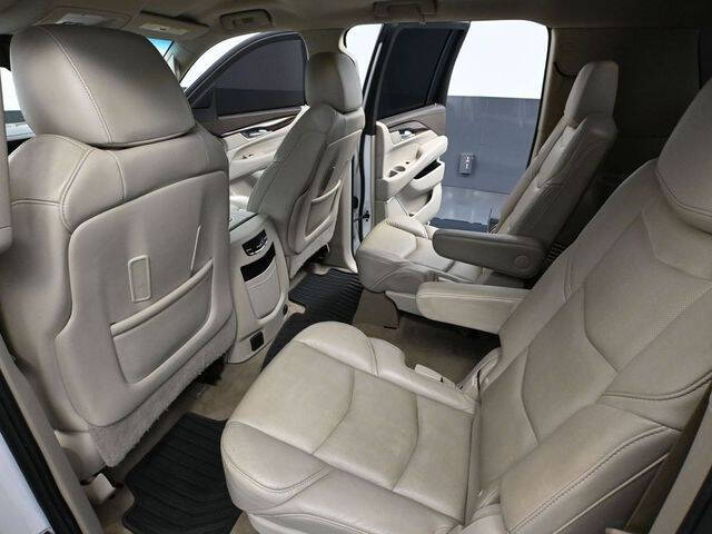 2017 Cadillac Escalade ESV Standard