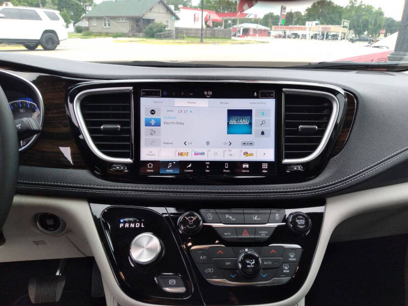 2024 Chrysler Pacifica Limited