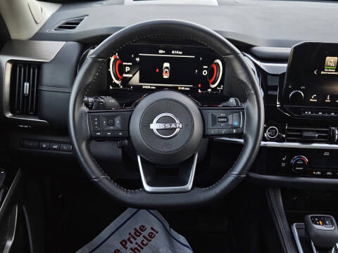 2024 Nissan Pathfinder Platinum