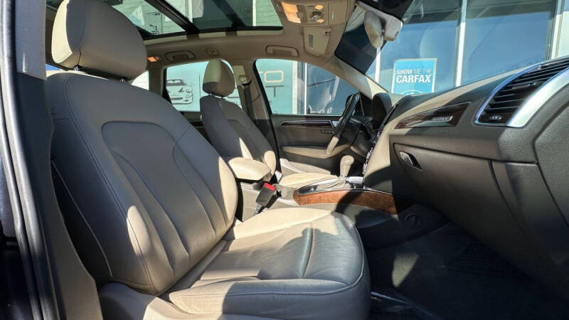 2012 Audi Q5 2.0T quattro Premium Plus