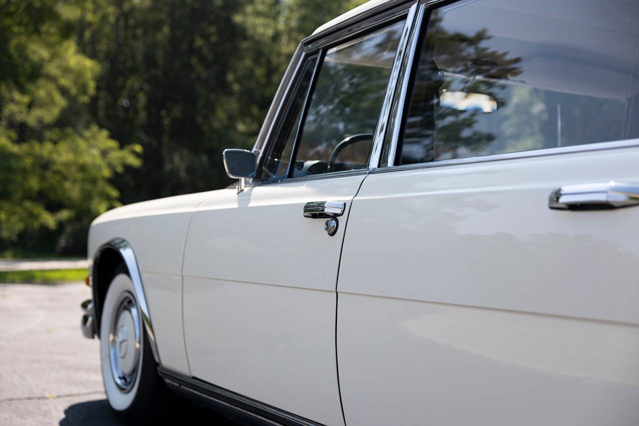 1971 Mercedes-Benz 600 for sale at Autowerks in Cary, IL