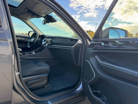 2021 Jeep Grand Cherokee L Altitude