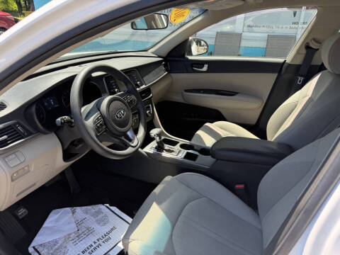 2016 Kia Optima LX
