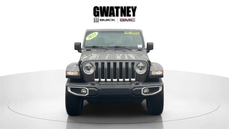 Used 2023 Jeep Gladiator Overland with VIN 1C6HJTFG9PL514743 for sale in Little Rock