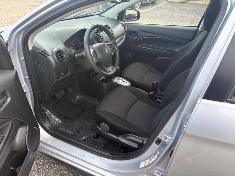 2024 Mitsubishi Mirage ES