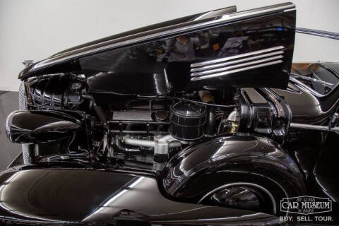 1937 Cadillac Series 85
